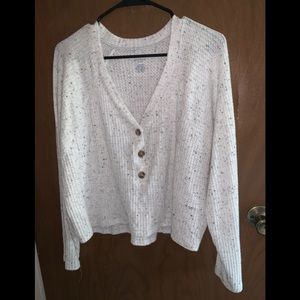 Light grey cropped sweater with buttons